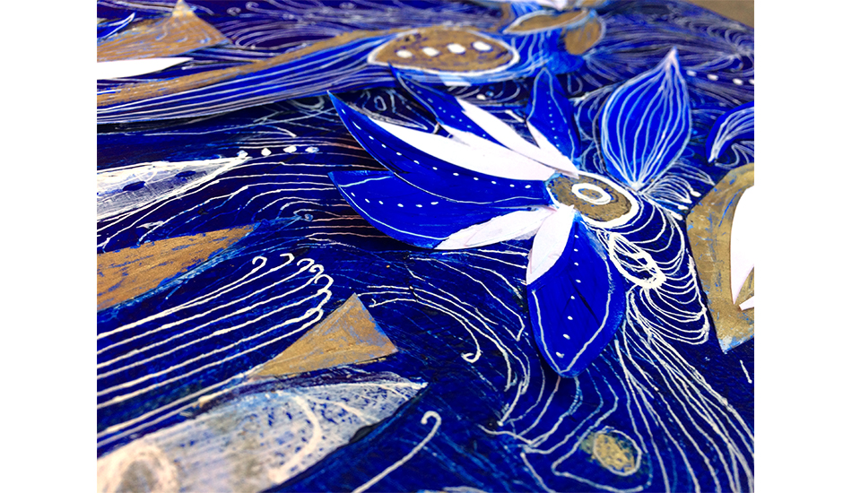 Technique mixte sur toile - Détail de la texture peinture et collage bleu outremer 2 par Cécile Reverdy